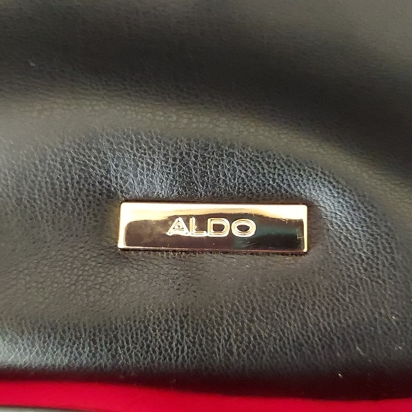 Purse - Picture 3 of 4